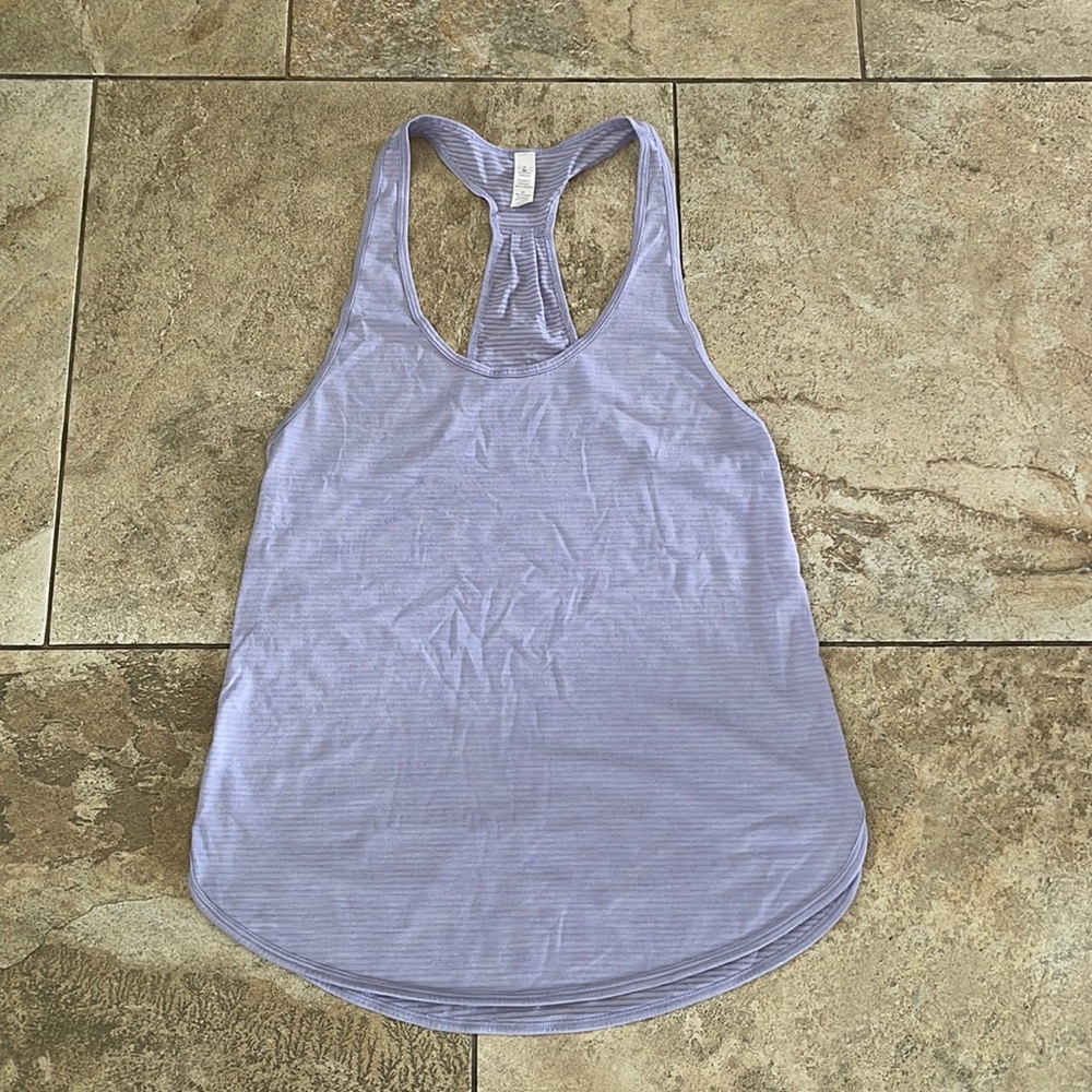 Lululemon Women’s Soft Lightweight Singlet Heathered Lilac Racerback Top Size 4